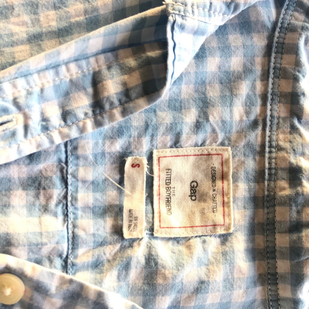 gap button down 💙 - Picture 2 of 2